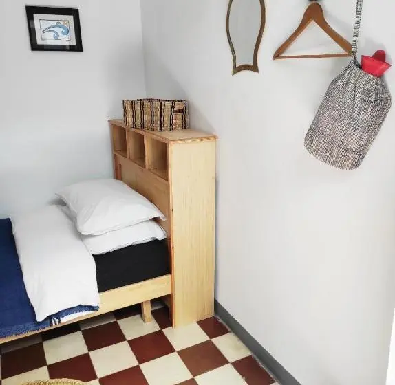 スタンダードシングルルーム, Vallparadis Pension Familiar Firdaus