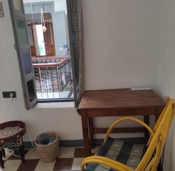 标准单人间, Vallparadis Pension Familiar Firdaus