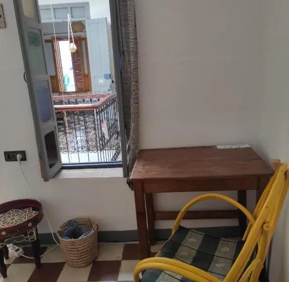 スタンダードシングルルーム, Vallparadis Pension Familiar Firdaus