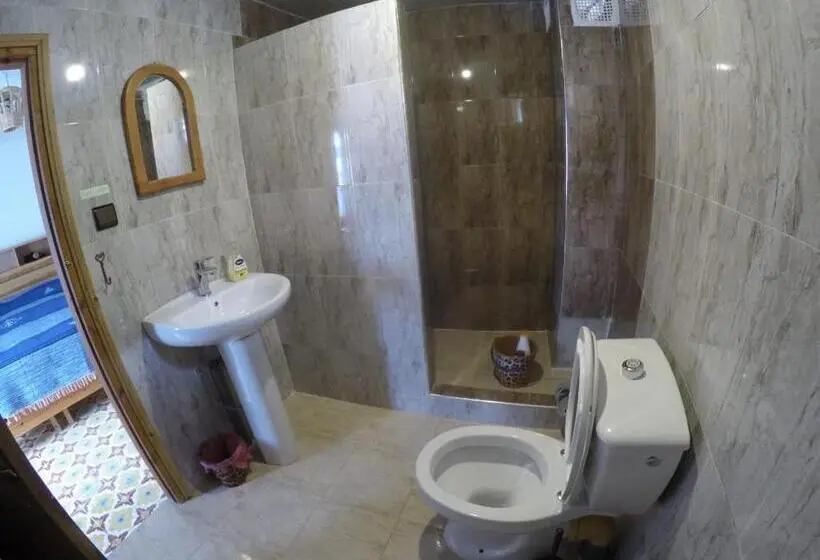 スタンダードルーム, Vallparadis Pension Familiar Firdaus