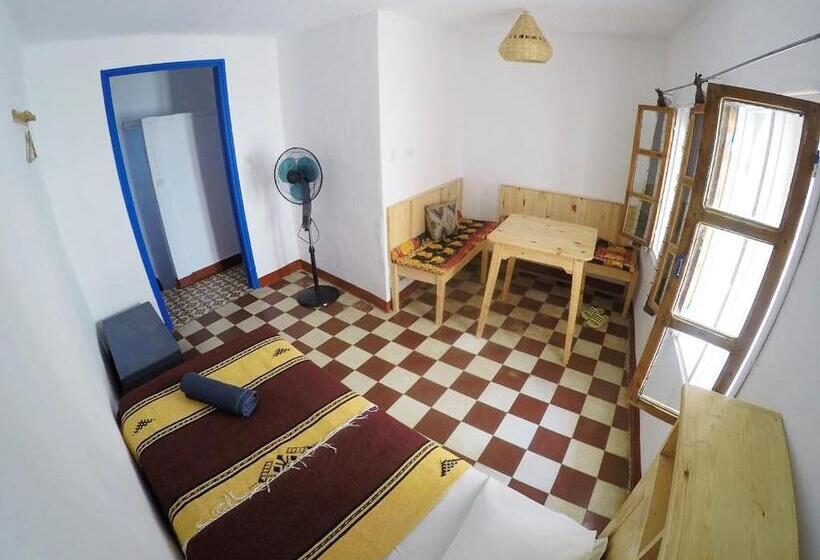 标准单人间共用浴室, Vallparadis Pension Familiar Firdaus