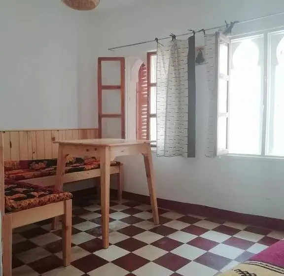 バスルーム共有のシングルスタンダード, Vallparadis Pension Familiar Firdaus