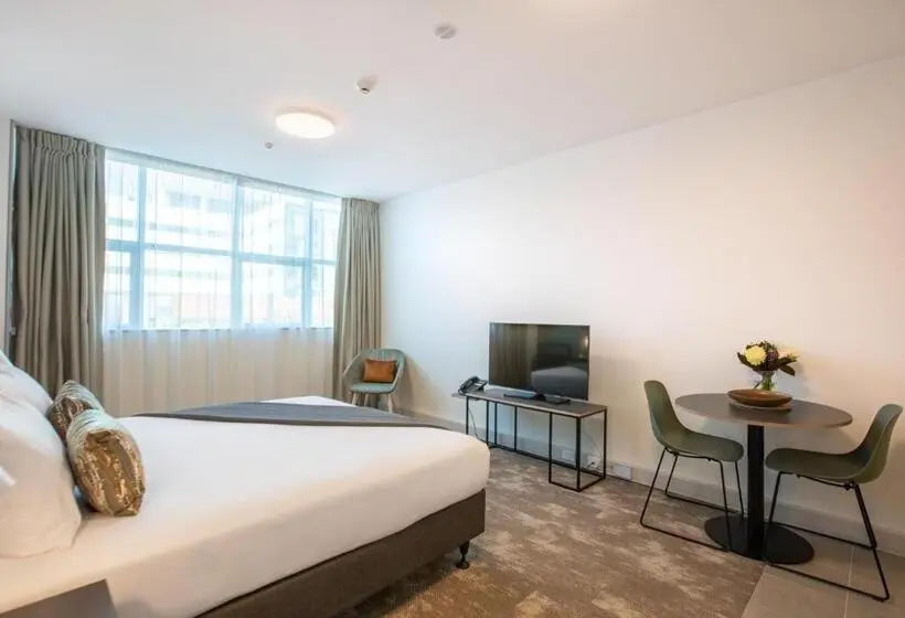 デラックススタジオ, Sojourn Apartment Hotel   Riddiford