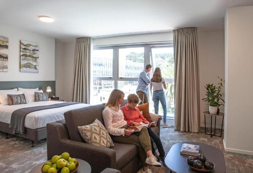 Студия Superior, Sojourn Apartment Hotel   Riddiford