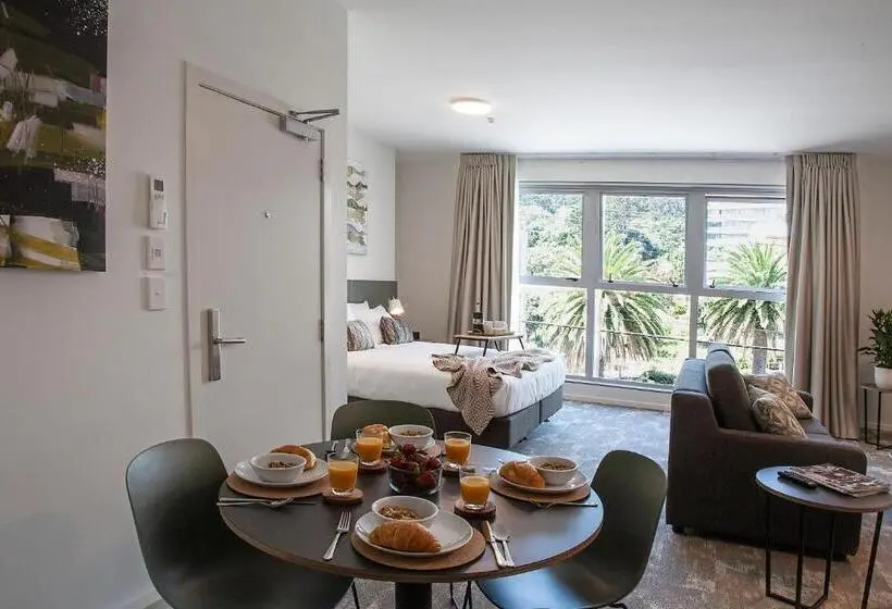 スーペリアスタジオ, Sojourn Apartment Hotel   Riddiford