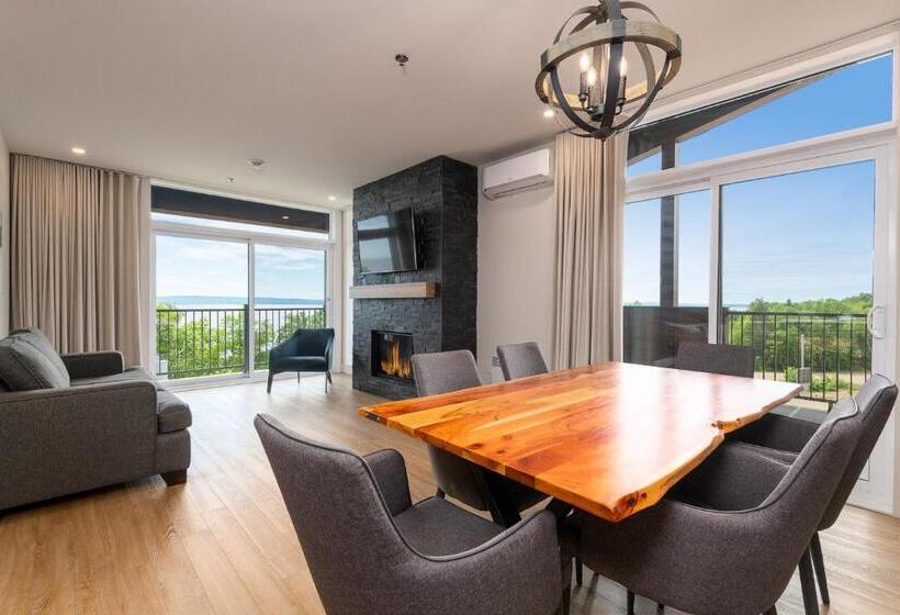 2 Bedrooms Apartment River View, Les Appartements Du Massif De Charlevoix