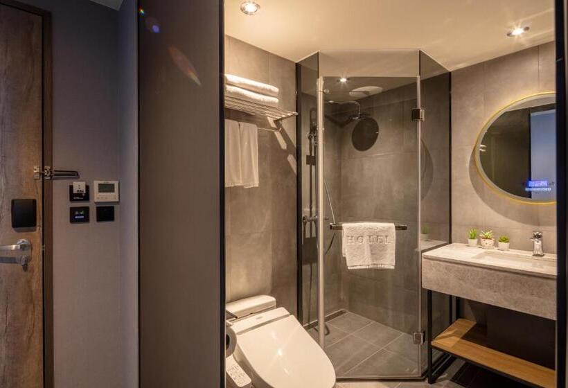 اتاق پرمیوم, Roaders Plus Hotel Taipei Station