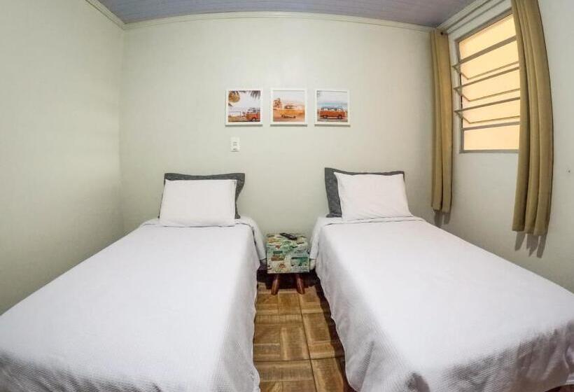 غرفة قياسية, Pousada Rota Da Kombi