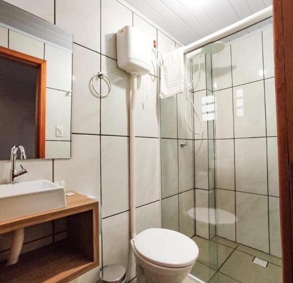 Четырехместный Номер Стандарт, Pousada Rota Da Kombi