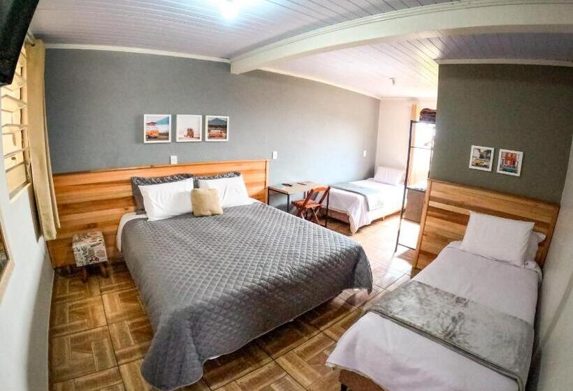 غرفة قياسية رباعية, Pousada Rota Da Kombi