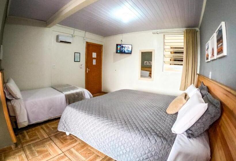 Четырехместный Номер Стандарт, Pousada Rota Da Kombi