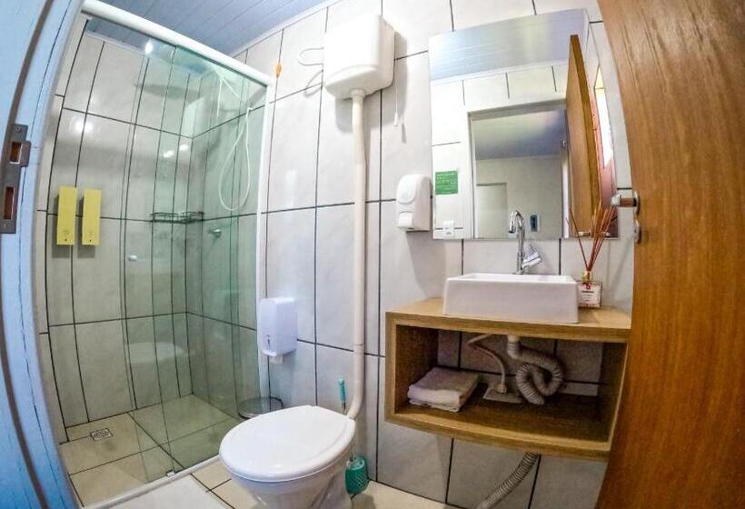 غرفة قياسية ثلاثية, Pousada Rota Da Kombi