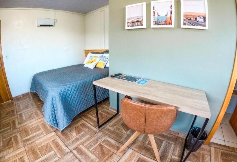 جناح, Pousada Rota Da Kombi