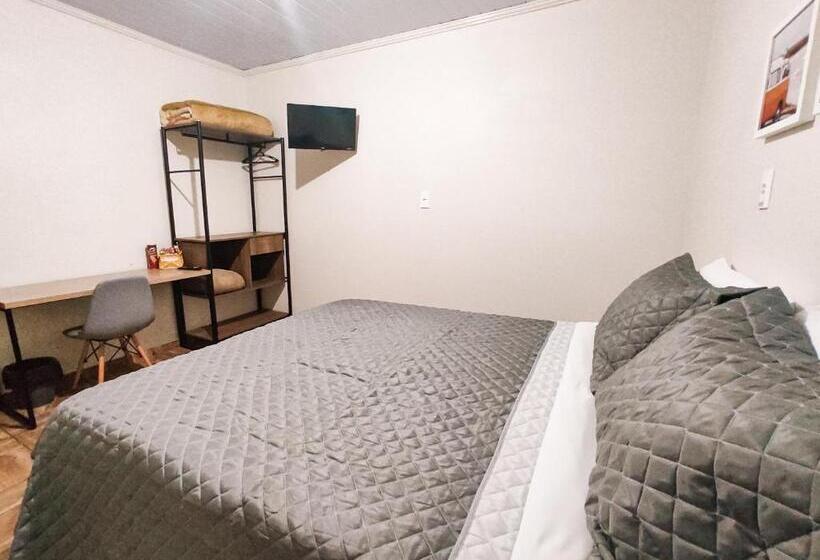 غرفة قياسية, Pousada Rota Da Kombi