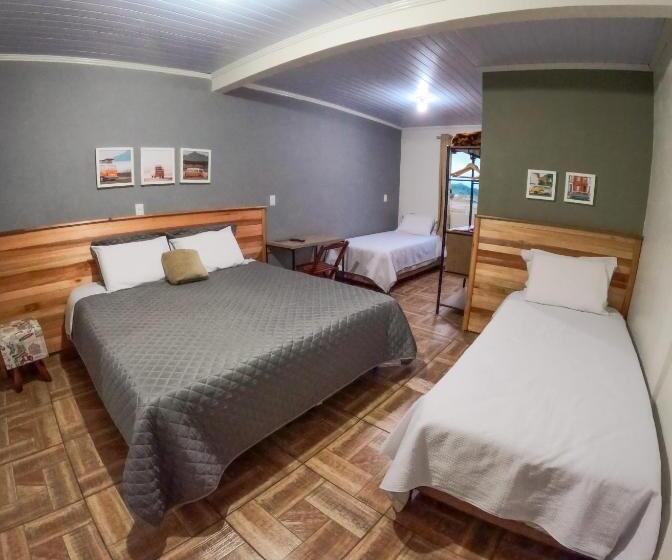 غرفة قياسية رباعية, Pousada Rota Da Kombi