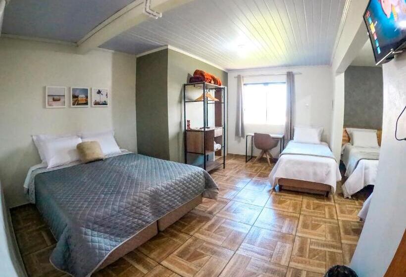 غرفة قياسية ثلاثية, Pousada Rota Da Kombi