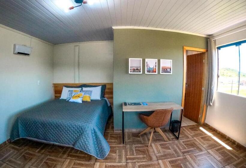 جناح, Pousada Rota Da Kombi