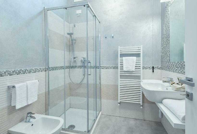 اتاق لوکس, B&b Via Roma 25