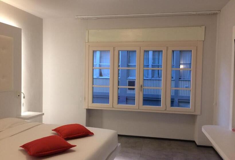 اتاق لوکس, B&b Via Roma 25