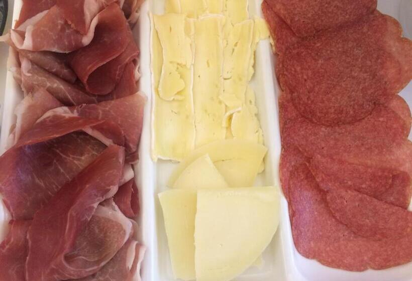 سوییت, B&b Via Roma 25