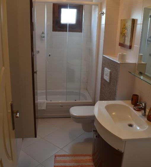 اتاق لوکس, Parla Viens Suites