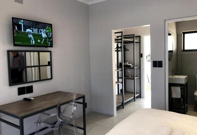 ガーデンビュースーペリアールーム, Umtali Country Inn