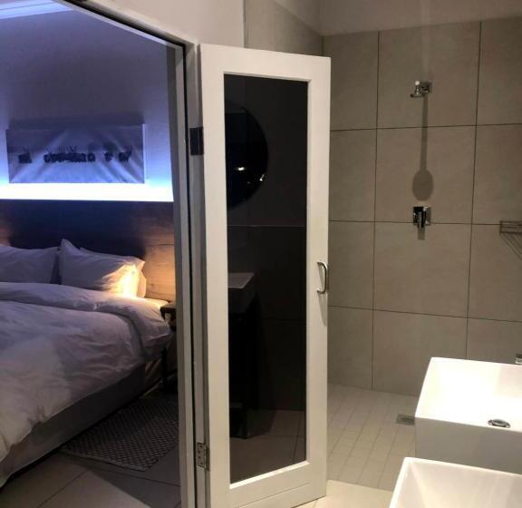 ガーデンビュースーペリアールーム, Umtali Country Inn