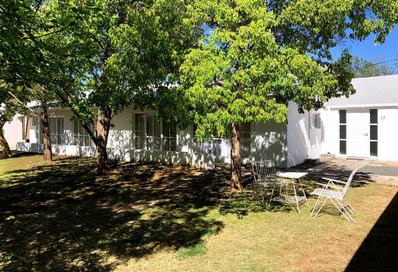 ガーデンビュースーペリアールーム, Umtali Country Inn