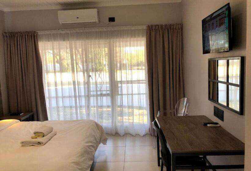 ガーデンビュースーペリアールーム, Umtali Country Inn