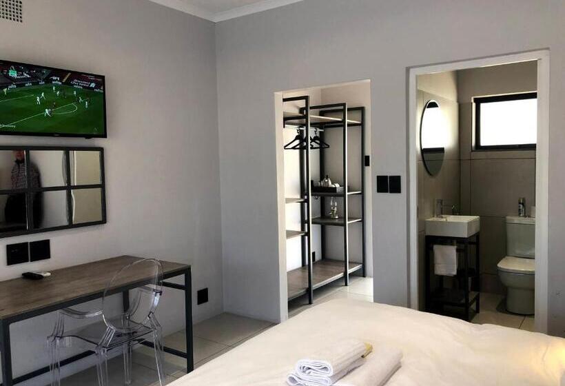 ガーデンビュースーペリアールーム, Umtali Country Inn