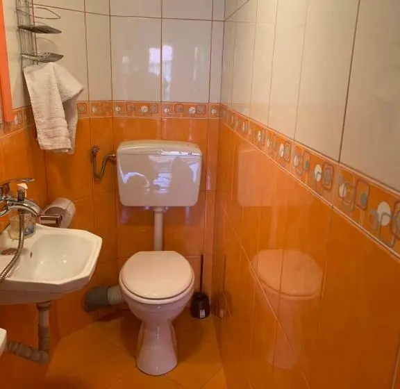 ベーシックルーム, Casa Lenke