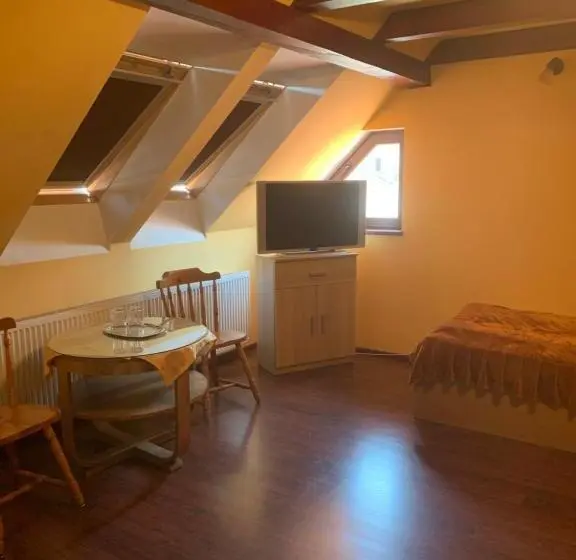 ２ベッドルームアパートメント, Casa Lenke