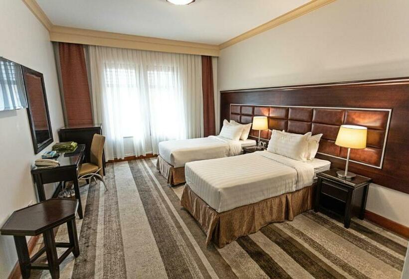 经济房, Le Bosphorus Hotel Two