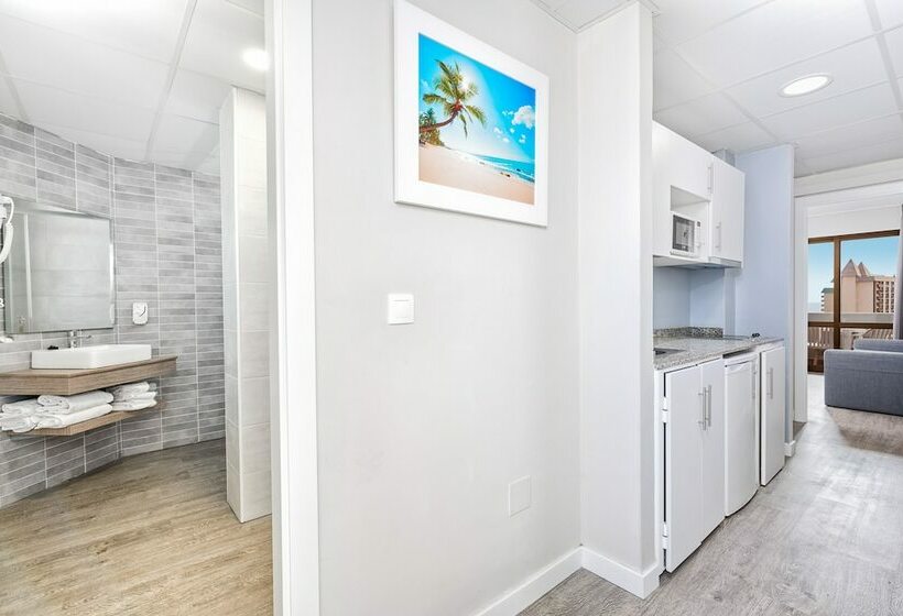 침실 1개 아파트, Veramar Apart