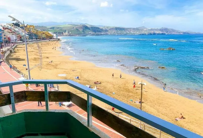 استودیوی استاندارد با چشم‌انداز دریا, Brisamar Canteras