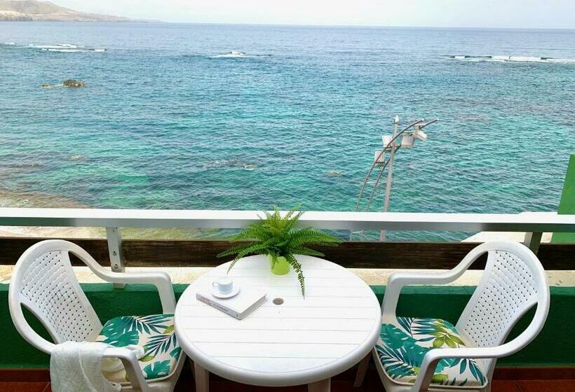 海の見えるスタンダードスタジオ, Brisamar Canteras