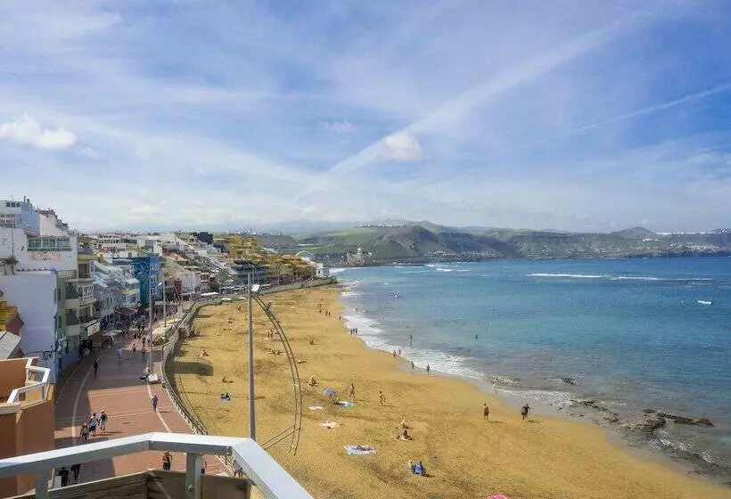 استودیوی استاندارد با چشم‌انداز دریا, Brisamar Canteras