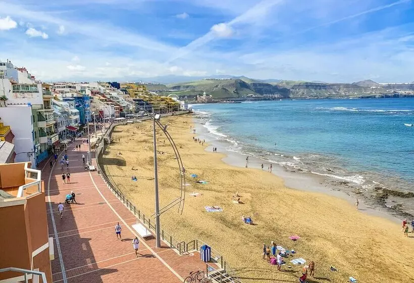 استودیوی استاندارد با چشم‌انداز دریا, Brisamar Canteras