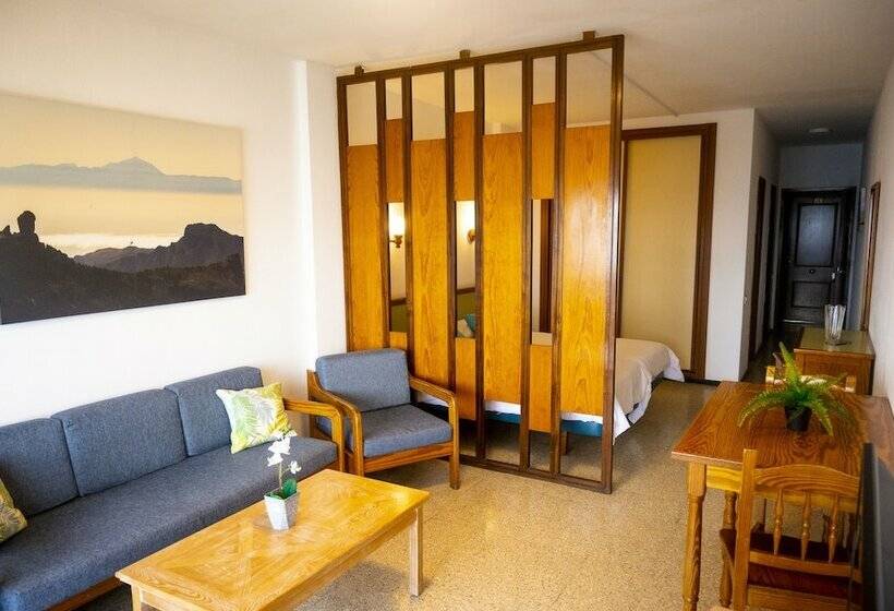 海の見えるスタンダードスタジオ, Brisamar Canteras