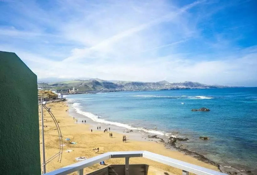 استودیوی استاندارد با چشم‌انداز دریا, Brisamar Canteras