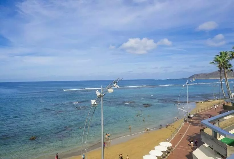 استودیوی استاندارد با چشم‌انداز دریا, Brisamar Canteras