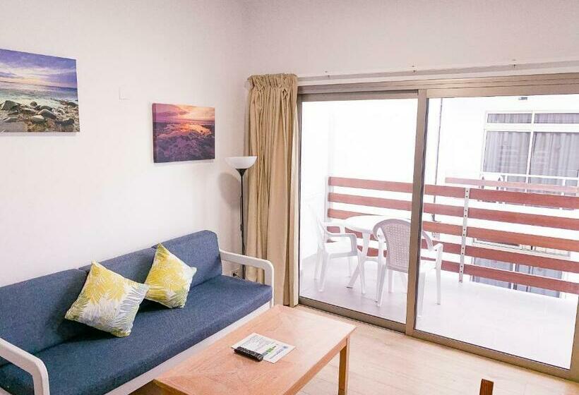 スーペリアスタジオ, Brisamar Canteras