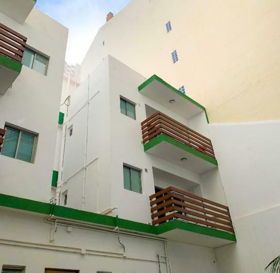 スーペリアスタジオ, Brisamar Canteras