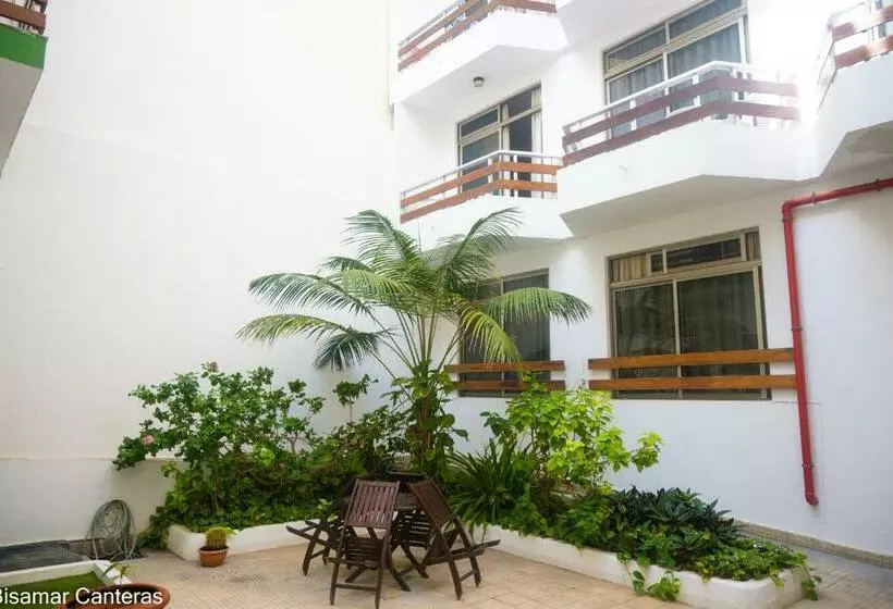 استودیوی استاندارد, Brisamar Canteras
