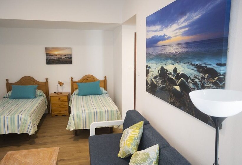 スーペリアスタジオ, Brisamar Canteras