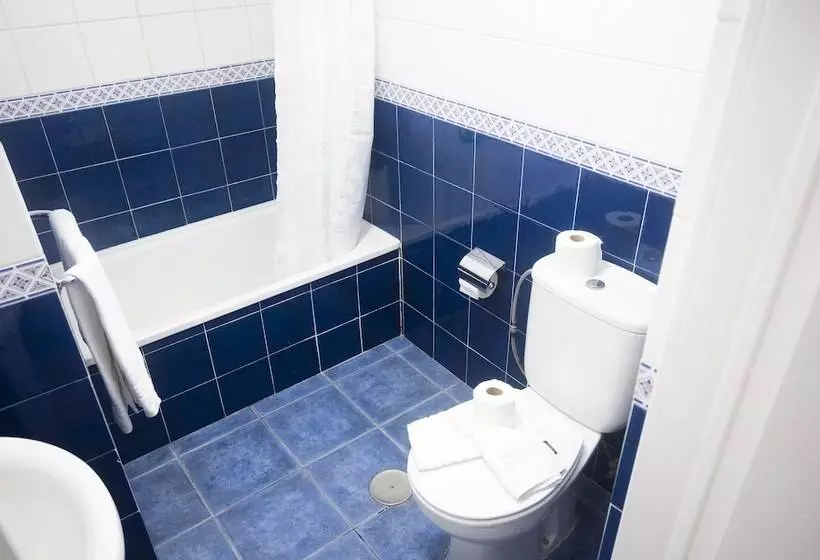 استودیوی سوپریور, Brisamar Canteras
