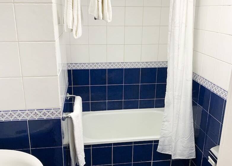 スーペリアスタジオ, Brisamar Canteras