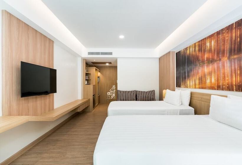 اتاق لوکس, Chaba Cabana Beach Resort