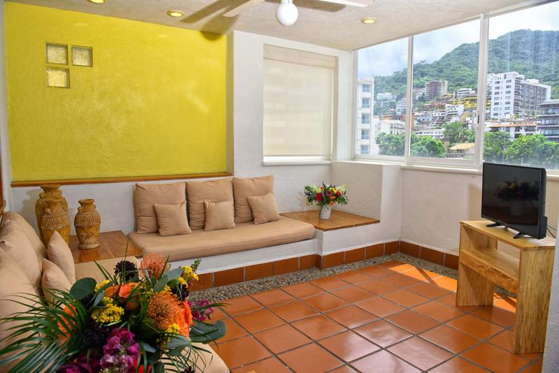 Suite, Eloisa