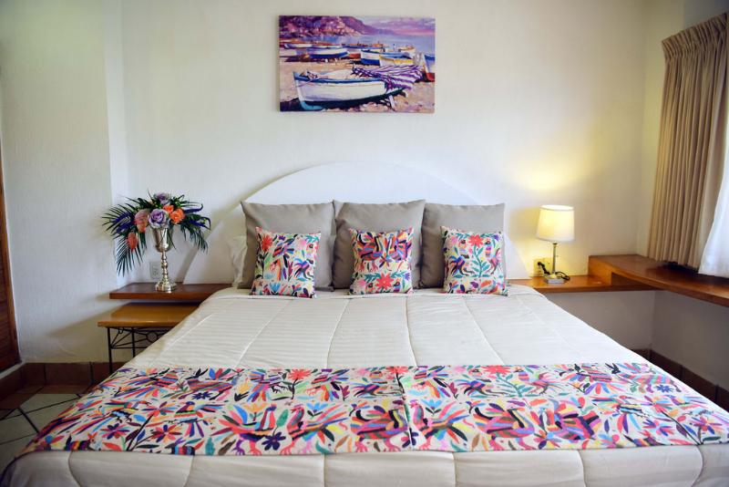 标准工作室, Eloisa